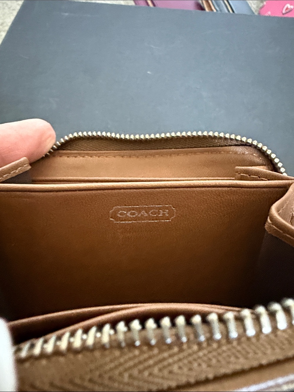 Coach Chelsea Zip Wallet - Picture 9 of 10